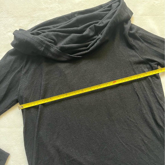 Gibson Women's Top - Picture 2 of 6